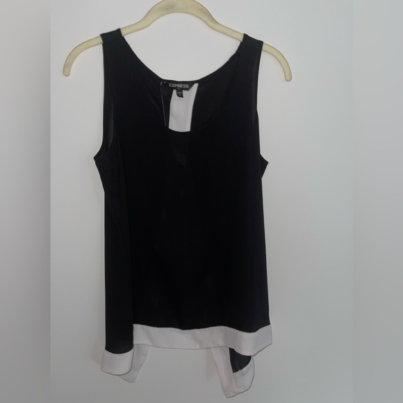 Express TankTop - Picture 2 of 2